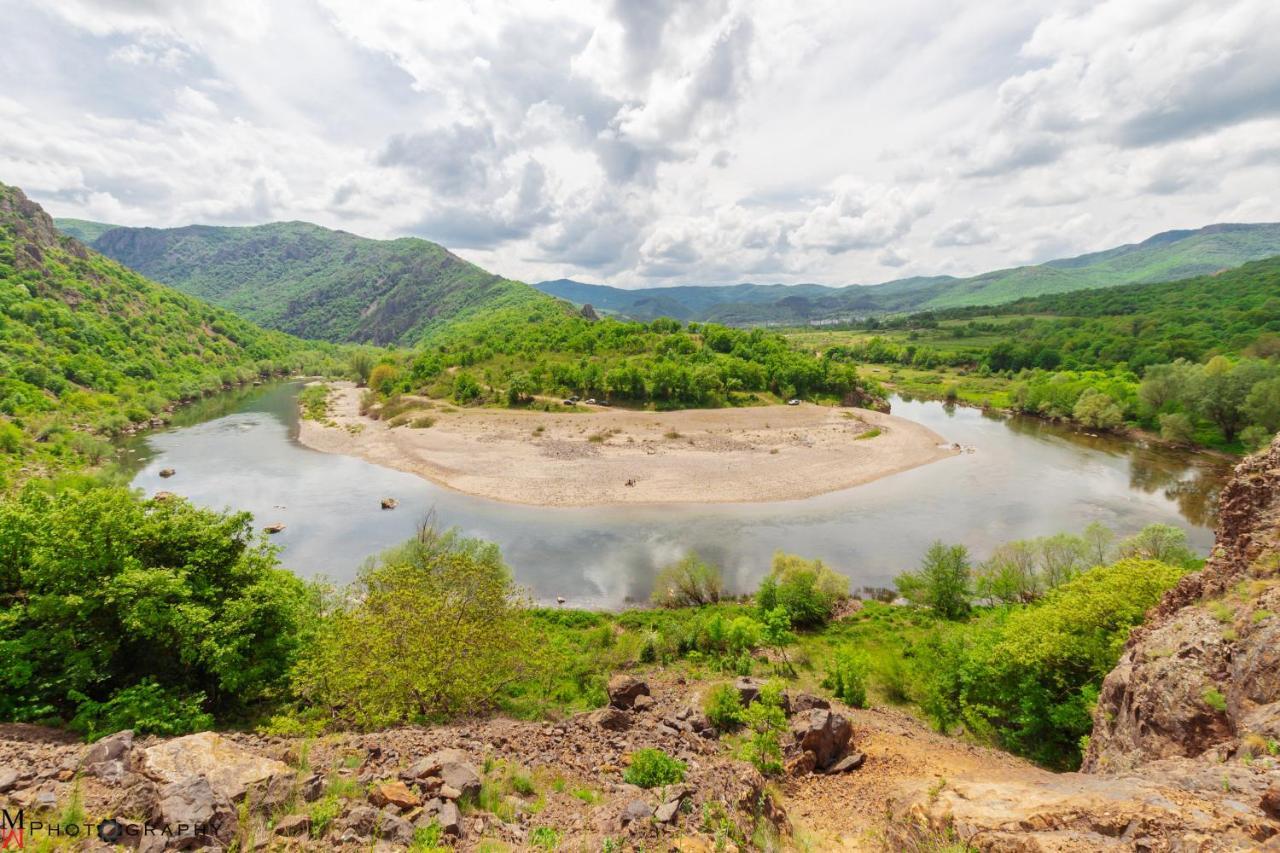 Villa Pirenya Malki Voden Esterno foto