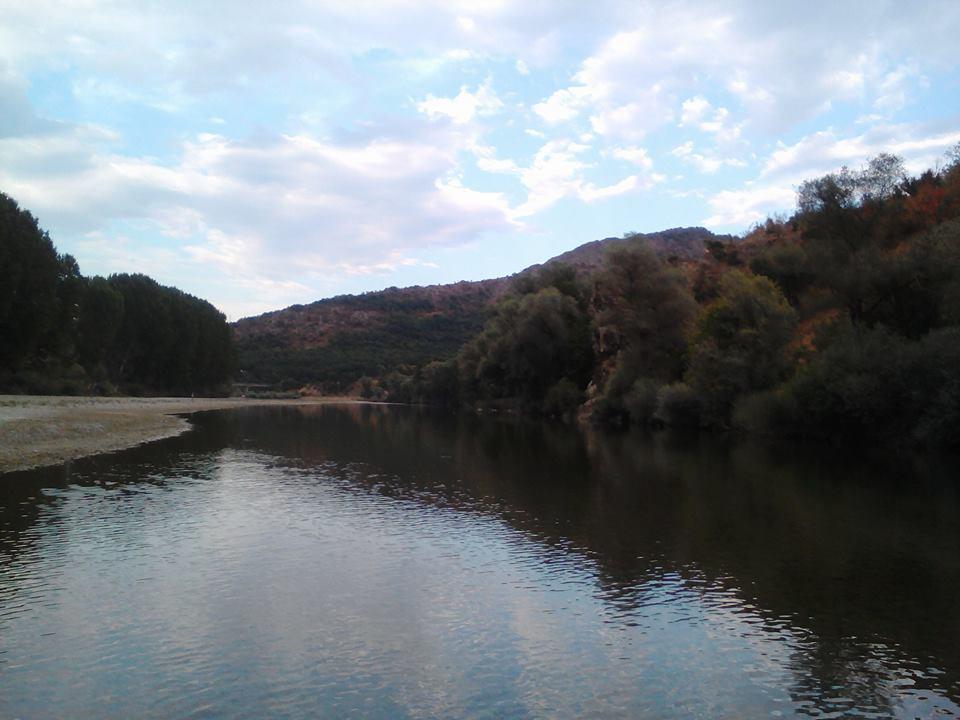 Villa Pirenya Malki Voden Esterno foto